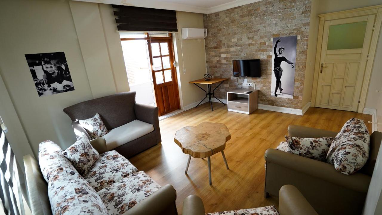 Arya Suits Apartment Antalya Exterior photo