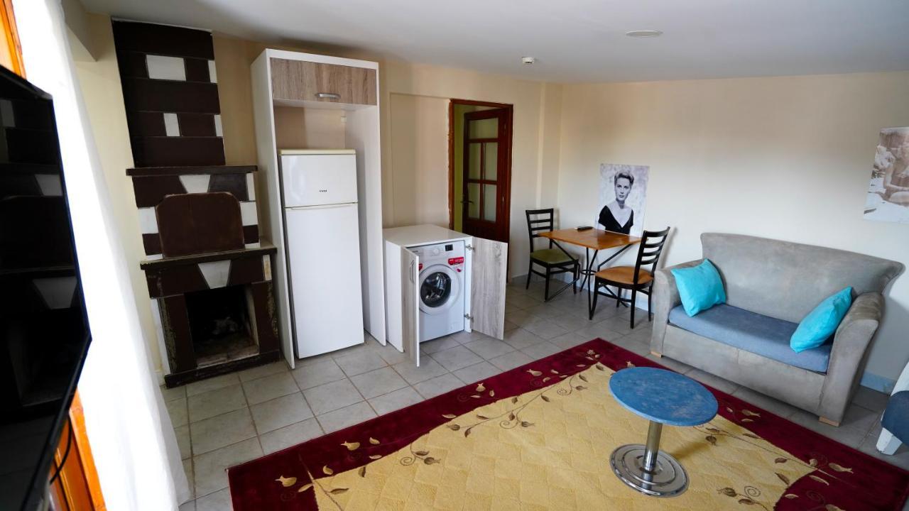 Arya Suits Apartment Antalya Exterior photo